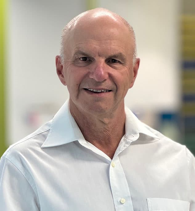Dr. David Bachmayer